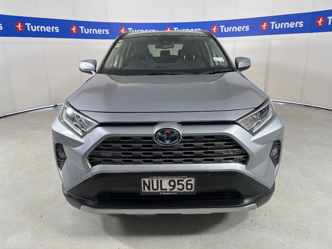 Photo '2' of Toyota Rav4