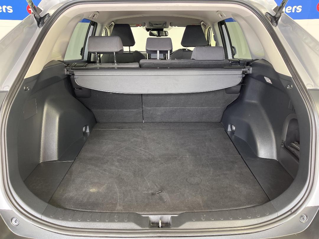 Photo '14' of Toyota Rav4