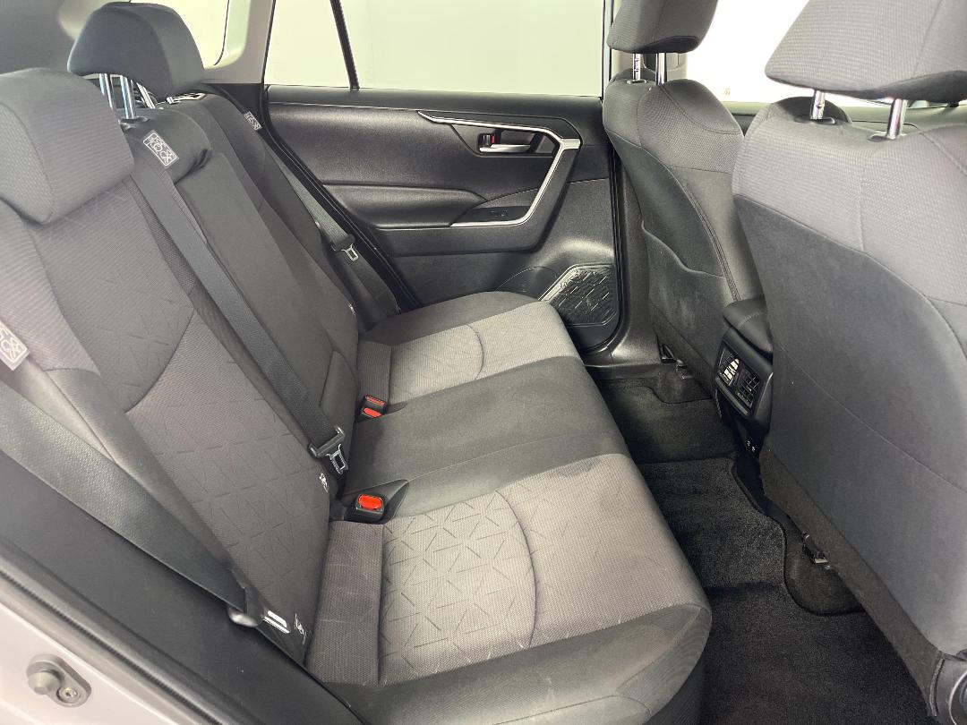 Photo '20' of Toyota Rav4