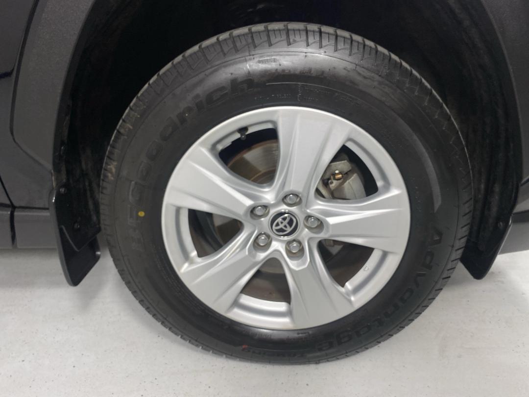 Photo '9' of Toyota Rav4