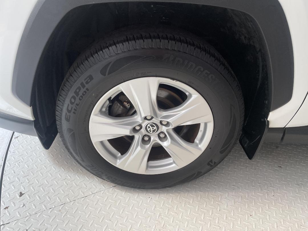 Photo '10' of Toyota Rav4 Photo '10' of Toyota Rav4