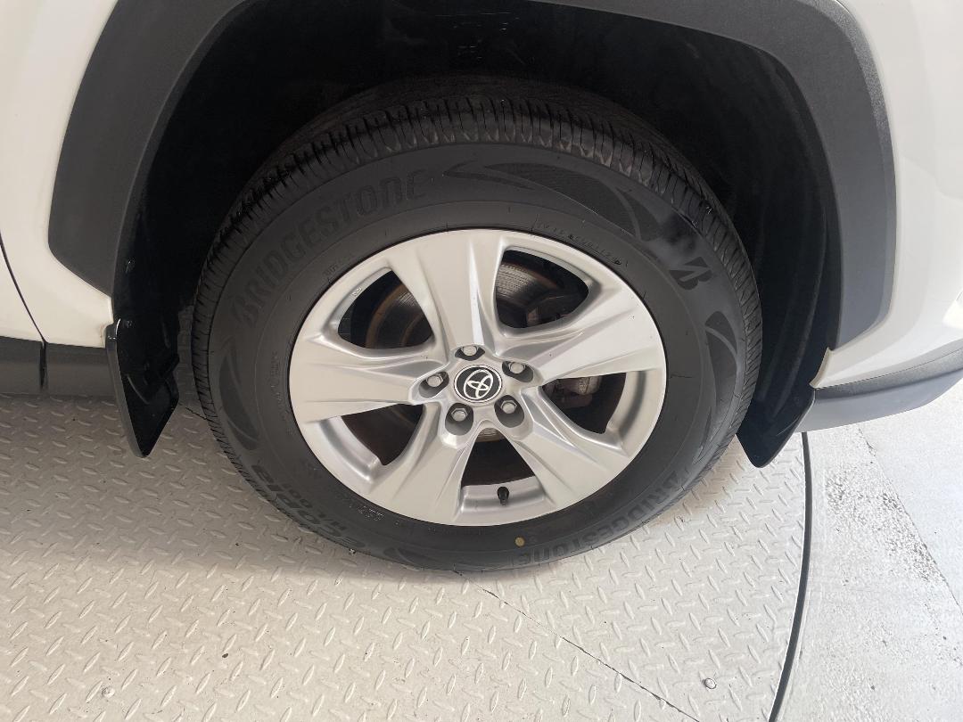 Photo '9' of Toyota Rav4 Photo '9' of Toyota Rav4