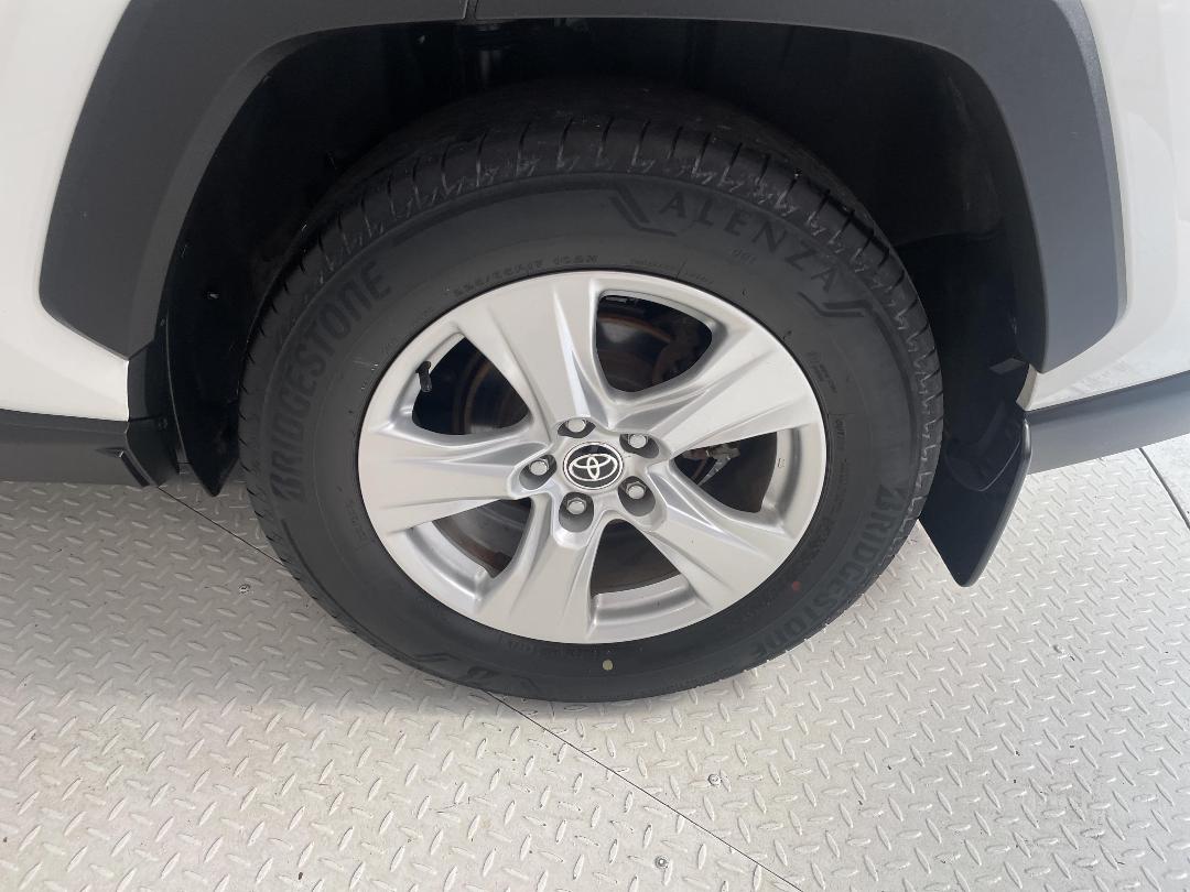 Photo '11' of Toyota Rav4 Photo '11' of Toyota Rav4