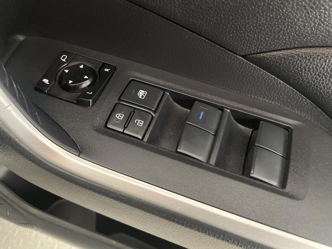 Photo '24' of Toyota Rav4 Photo '24' of Toyota Rav4