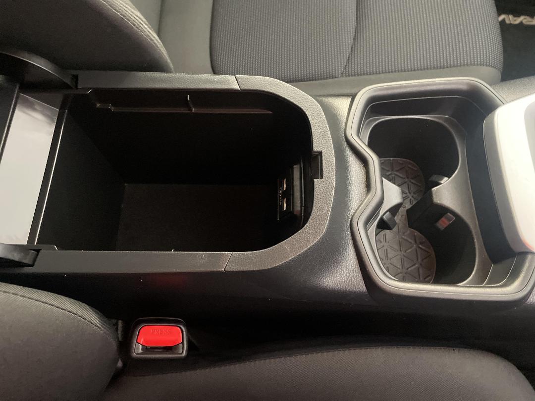 Photo '33' of Toyota Rav4 Photo '33' of Toyota Rav4