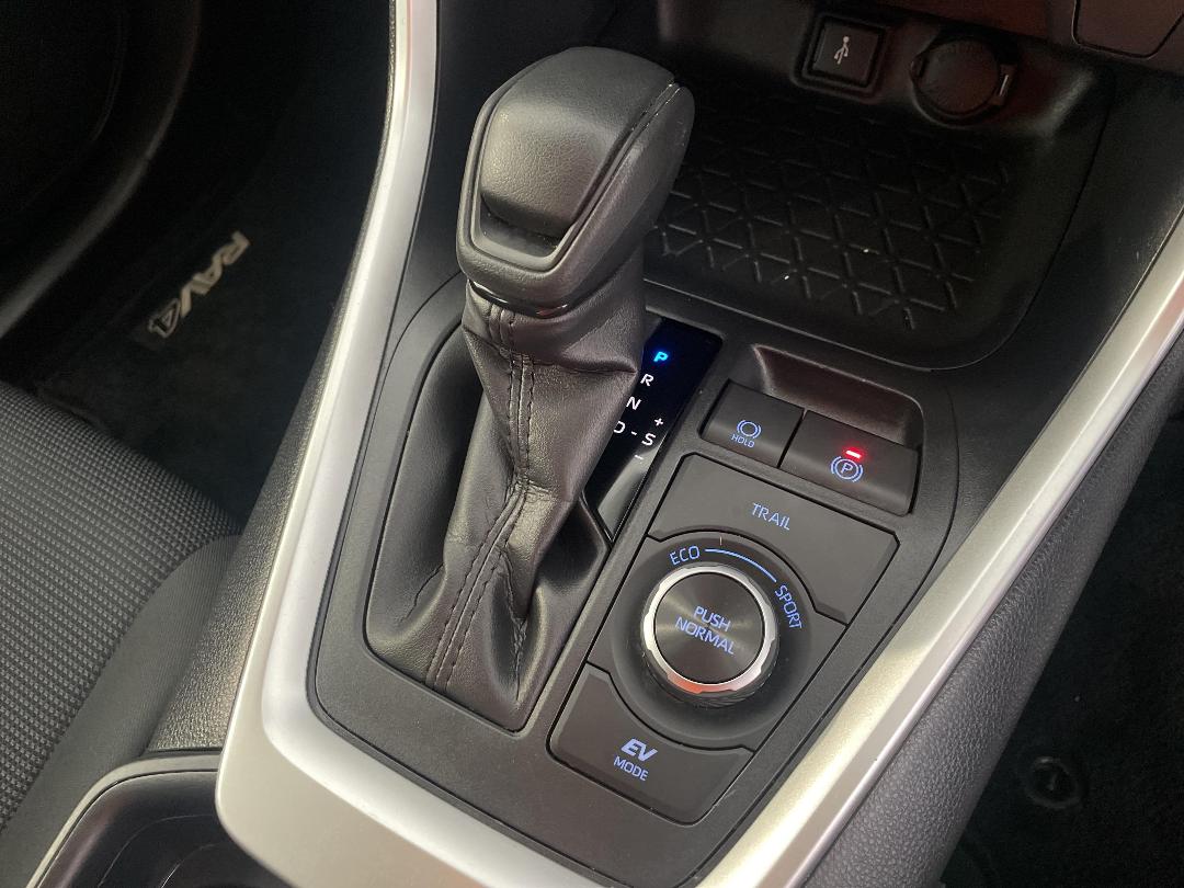 Photo '32' of Toyota Rav4 Photo '32' of Toyota Rav4