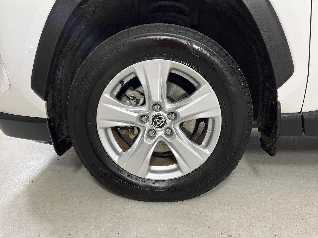 Photo '10' of Toyota Rav4 Photo '10' of Toyota Rav4