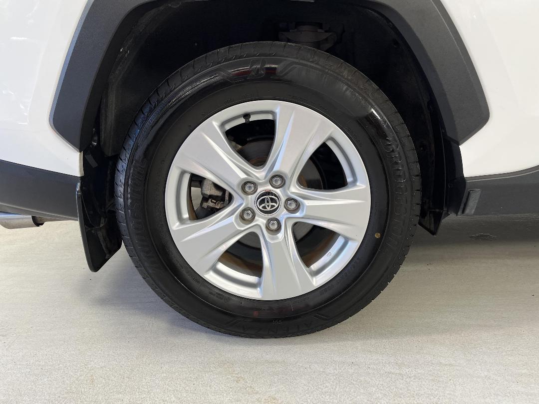 Photo '12' of Toyota Rav4 Photo '12' of Toyota Rav4