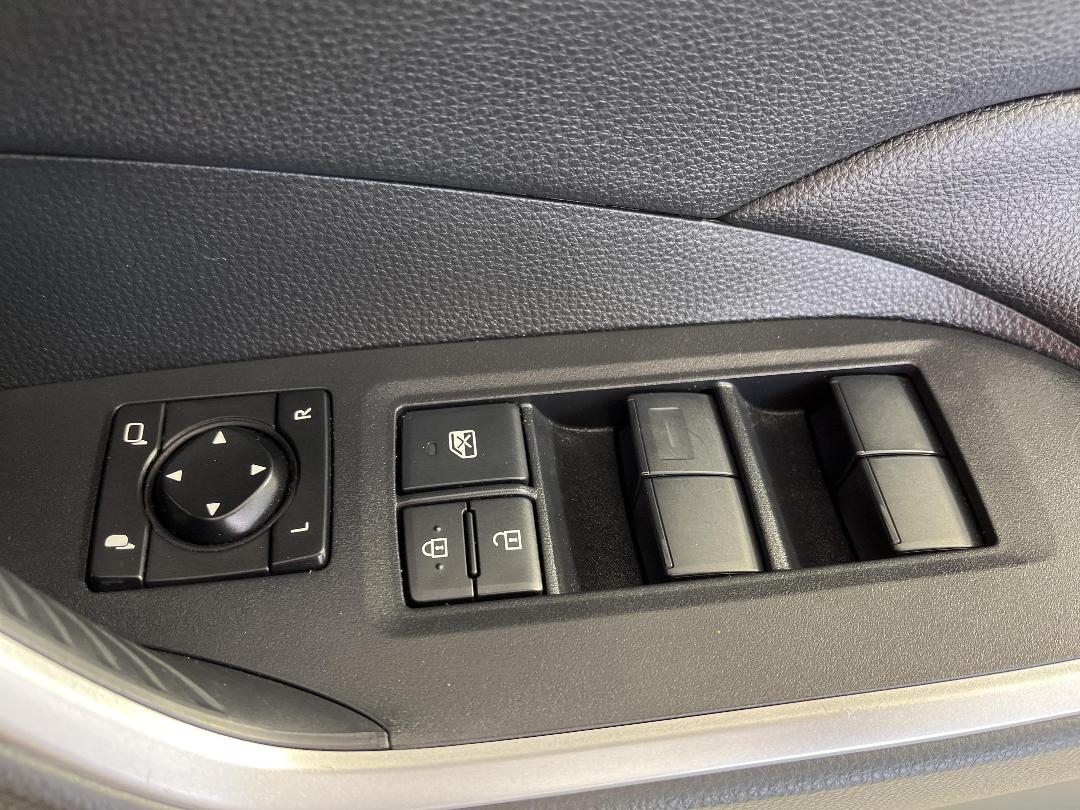 Photo '23' of Toyota Rav4 Photo '23' of Toyota Rav4