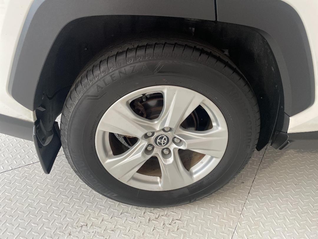 Photo '12' of Toyota Rav4 Photo '12' of Toyota Rav4