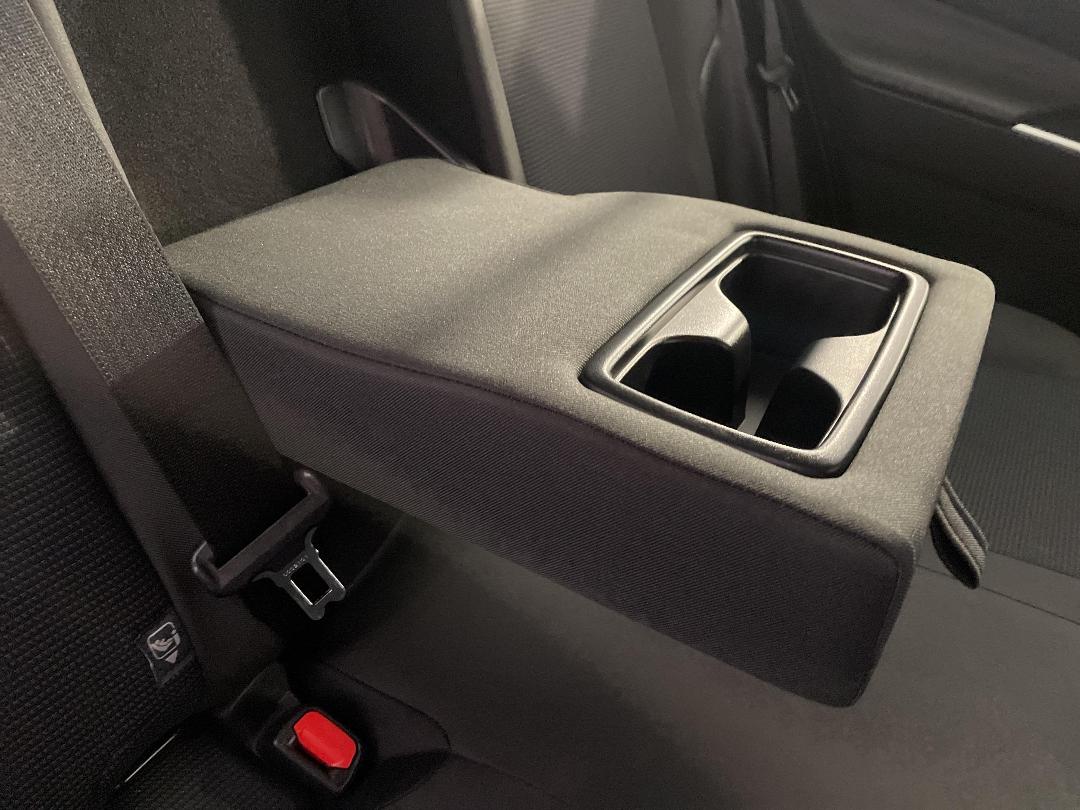 Photo '23' of Toyota Rav4 Photo '23' of Toyota Rav4