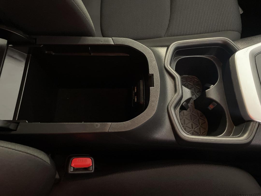 Photo '33' of Toyota Rav4 Photo '33' of Toyota Rav4