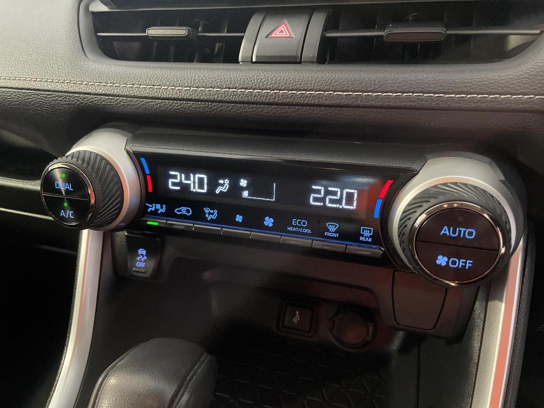 Photo '31' of Toyota Rav4 Photo '31' of Toyota Rav4