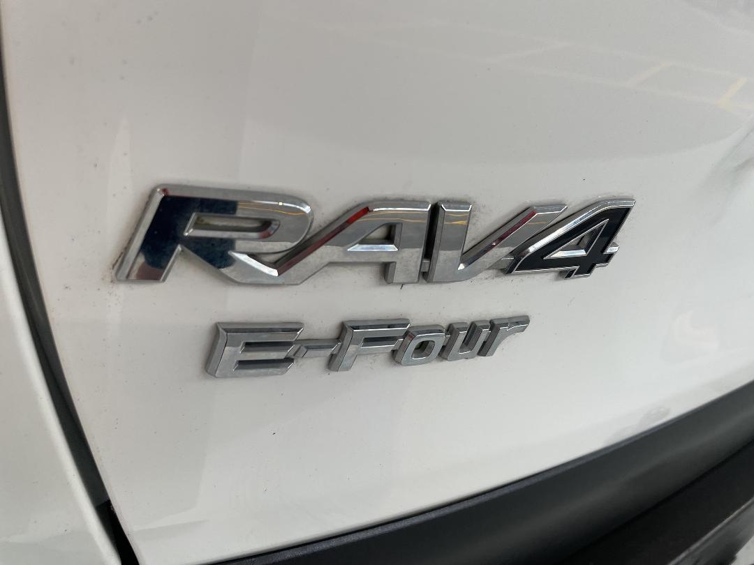 Photo '37' of Toyota Rav4 Photo '37' of Toyota Rav4