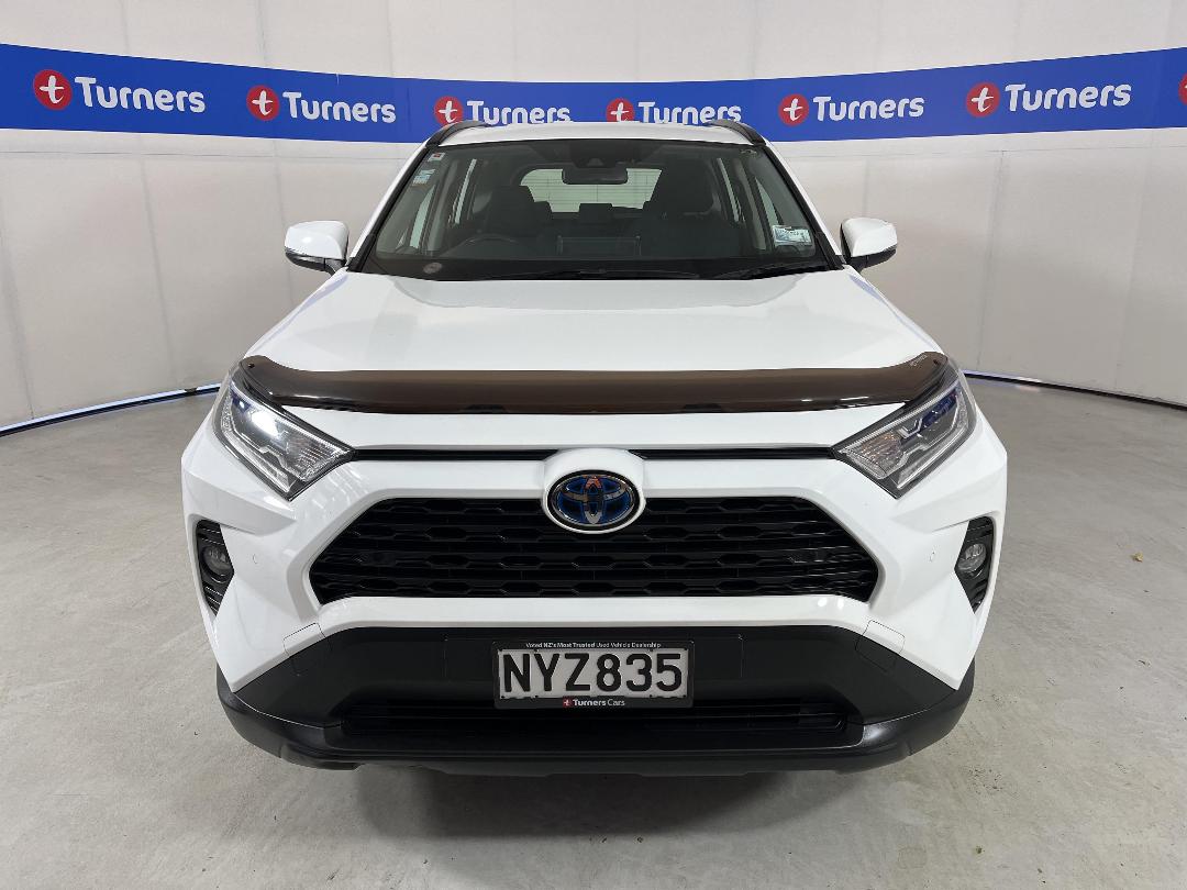 Photo '2' of Toyota Rav4