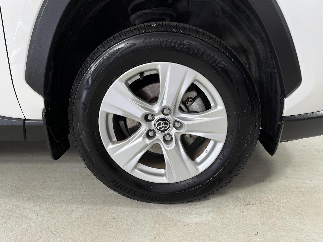 Photo '9' of Toyota Rav4