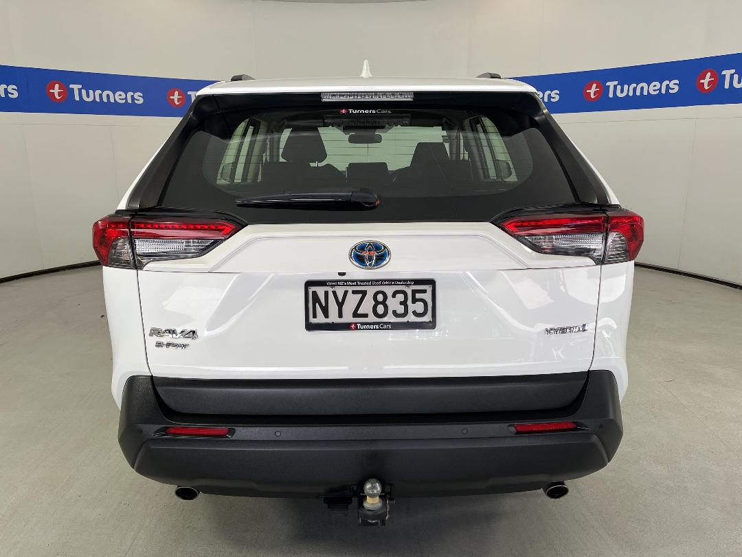 Photo '6' of Toyota Rav4