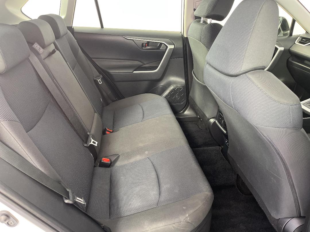 Photo '20' of Toyota Rav4