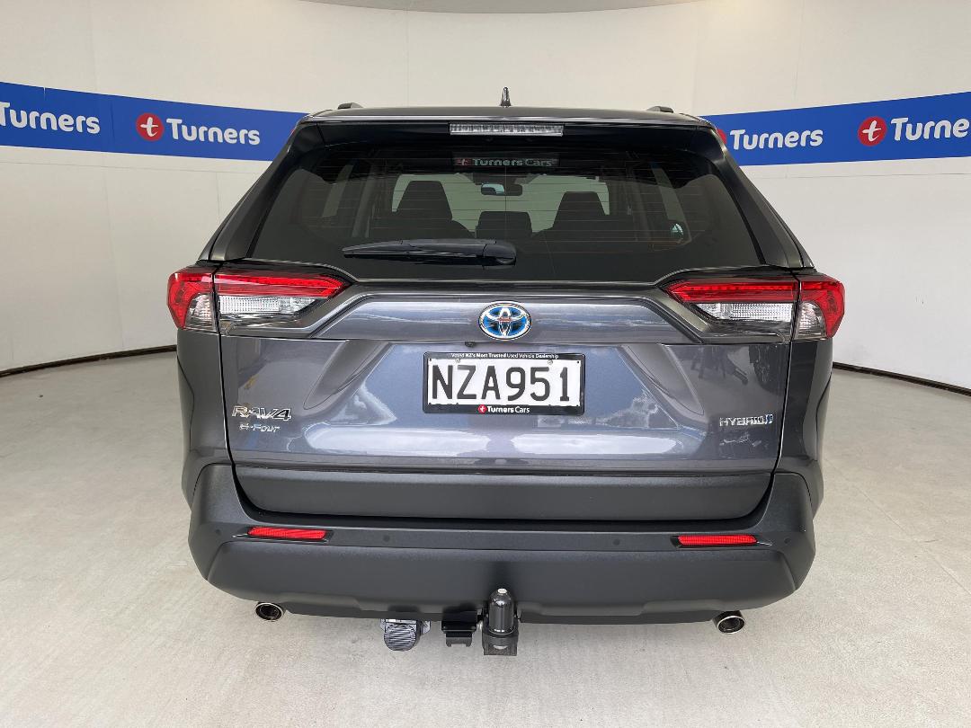 Photo '6' of Toyota Rav4