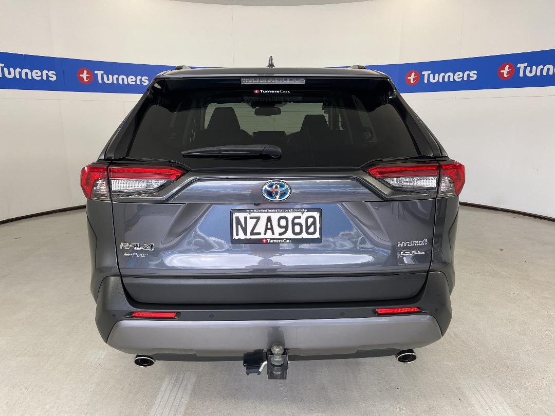 Photo '6' of Toyota Rav4