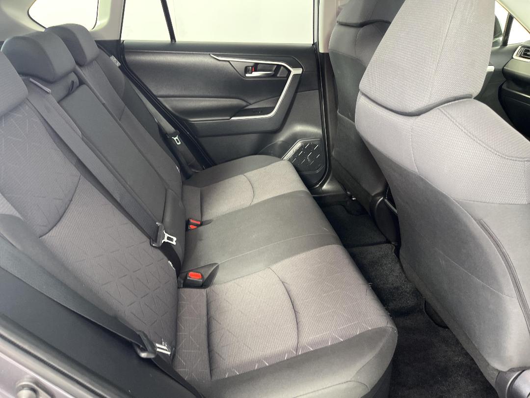 Photo '20' of Toyota Rav4