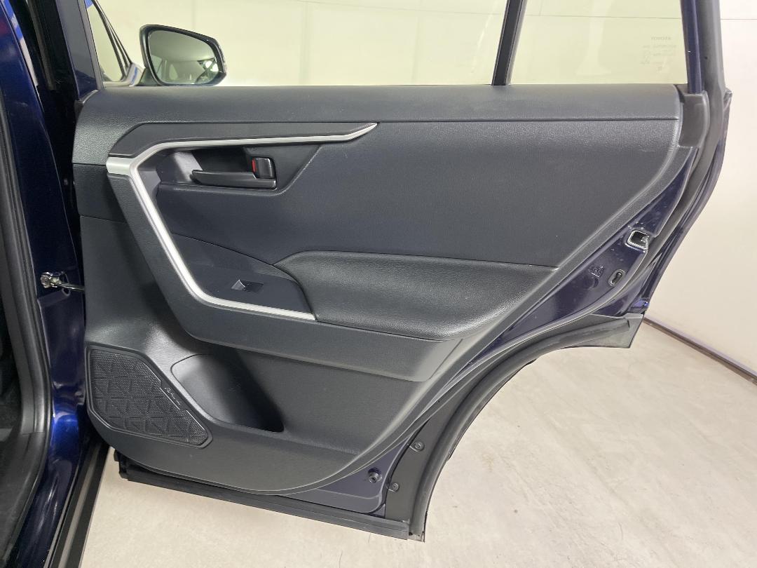 Photo '19' of Toyota Rav4