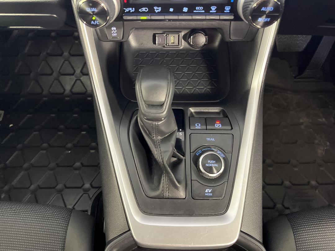 Photo '18' of Toyota Rav4 Photo '18' of Toyota Rav4