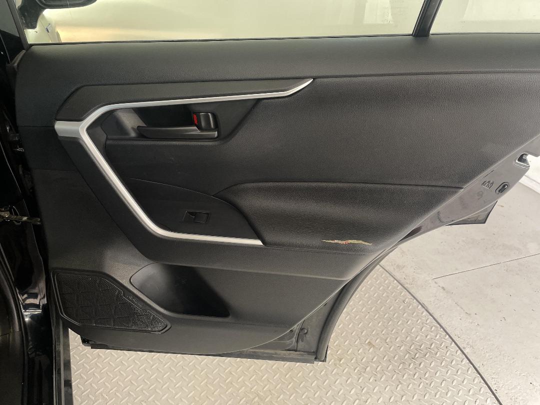 Photo '19' of Toyota Rav4 Photo '19' of Toyota Rav4