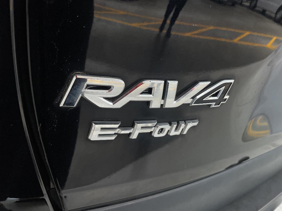 Photo '37' of Toyota Rav4 Photo '37' of Toyota Rav4