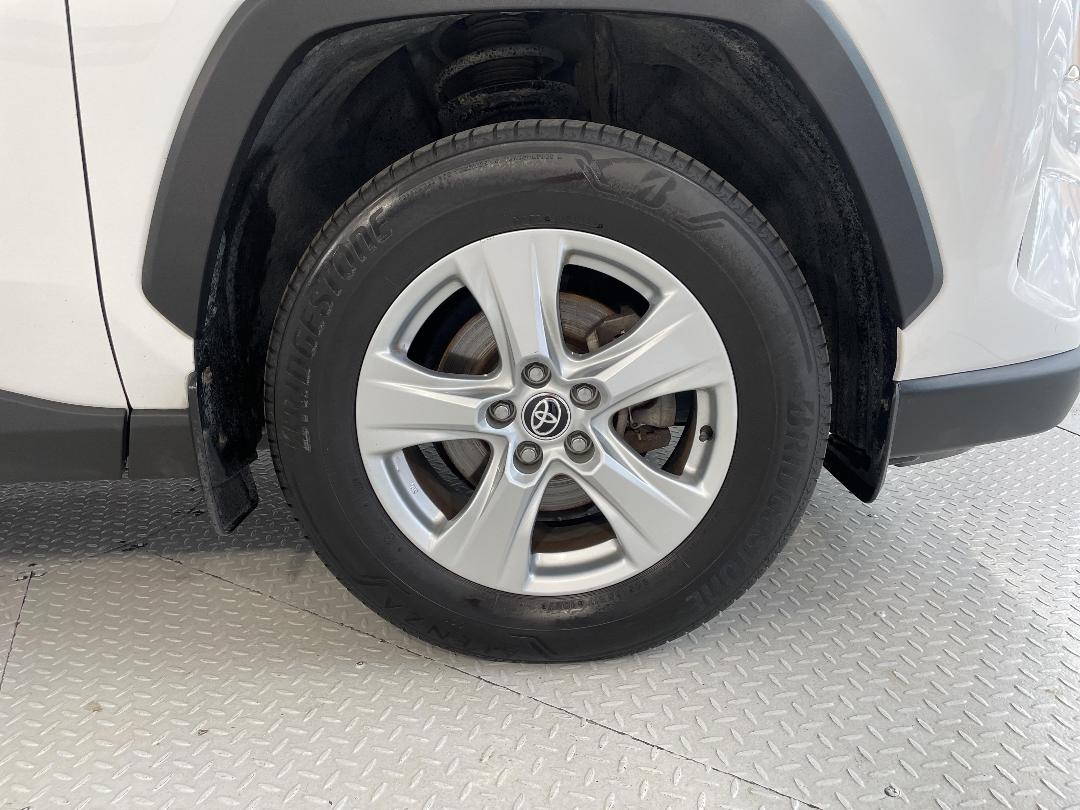 Photo '9' of Toyota Rav4