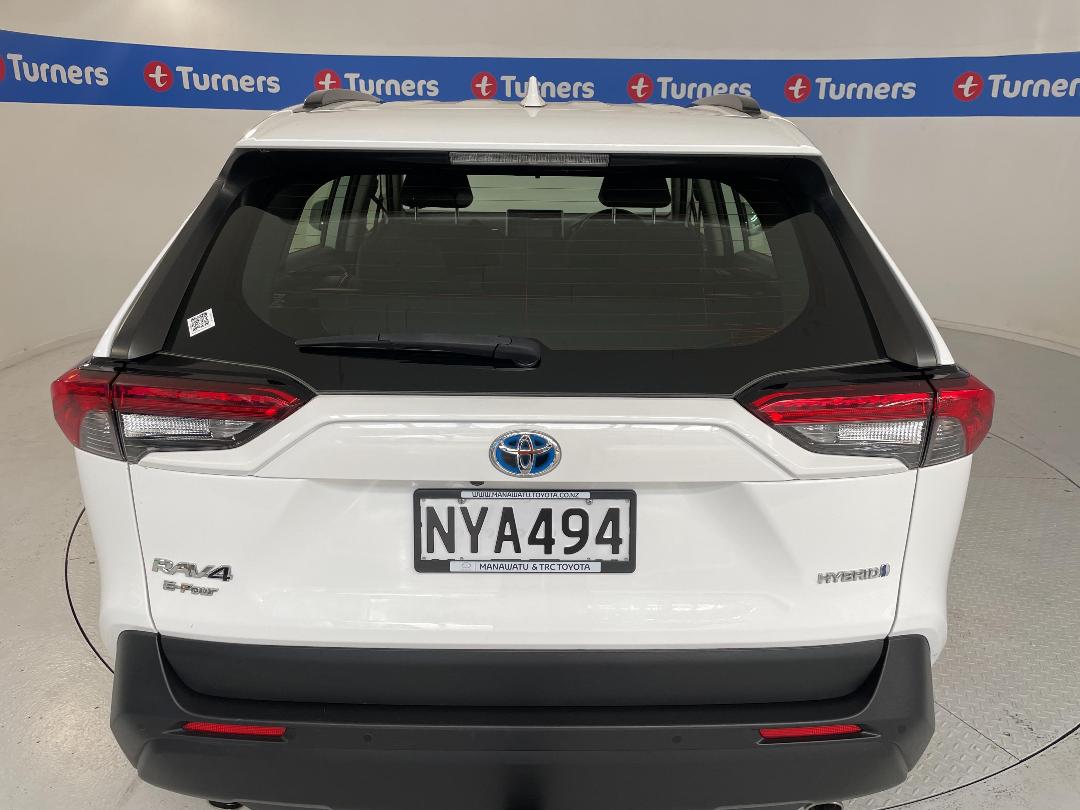 Photo '6' of Toyota Rav4