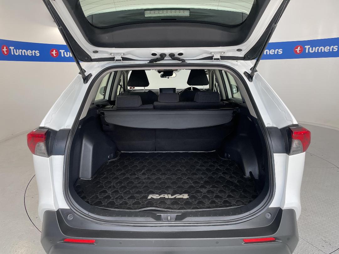 Photo '14' of Toyota Rav4