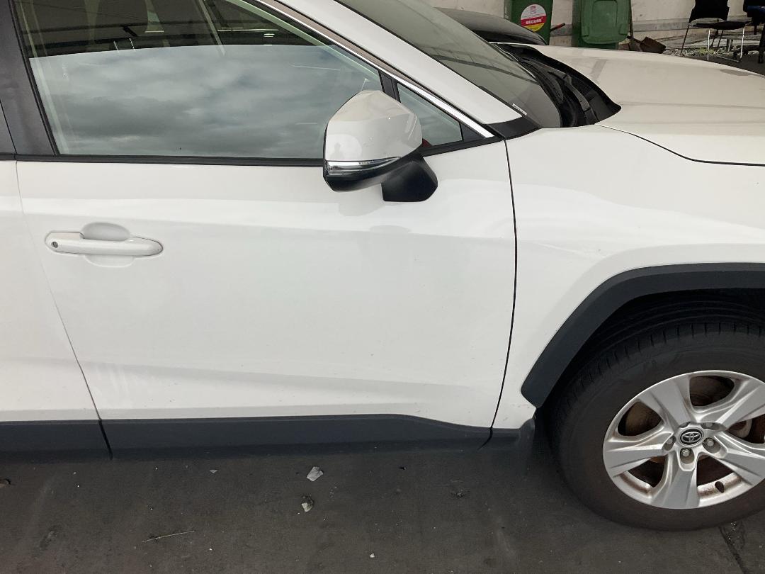 Photo '3' of Toyota Rav4 GX Photo '3' of Toyota Rav4 GX