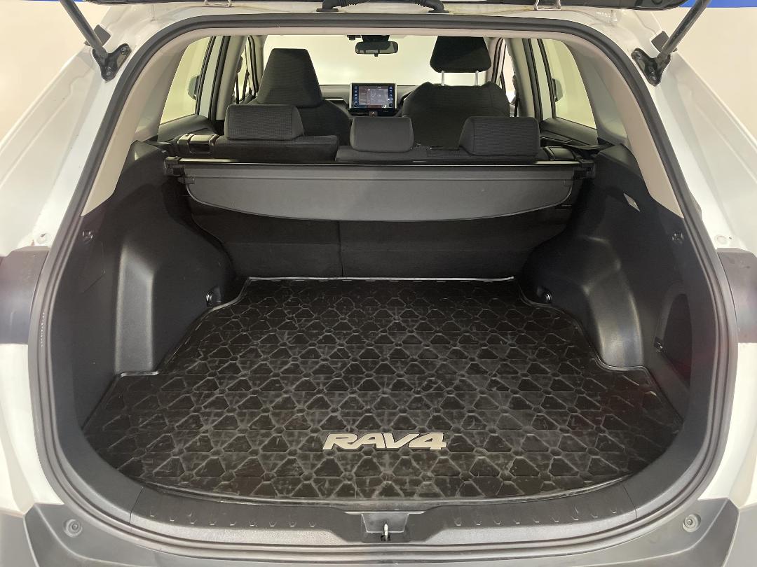 Photo '14' of Toyota Rav4