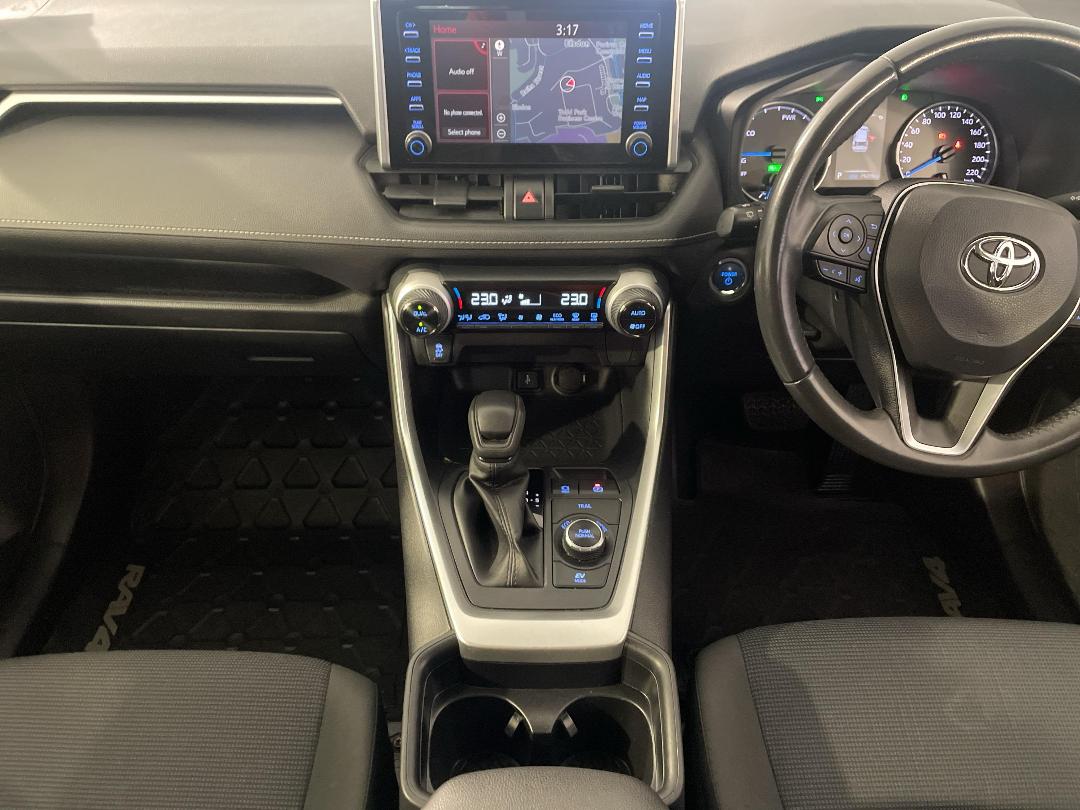 Photo '18' of Toyota Rav4