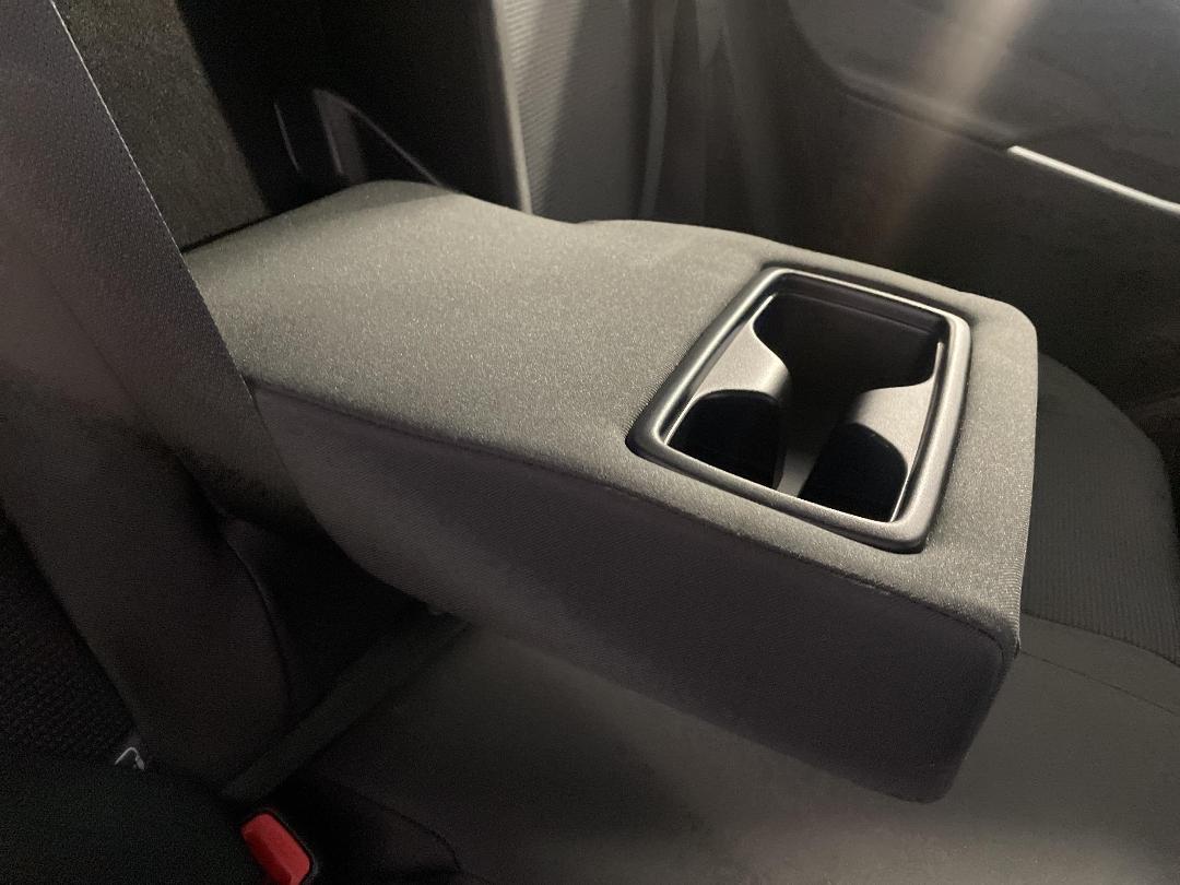 Photo '23' of Toyota Rav4