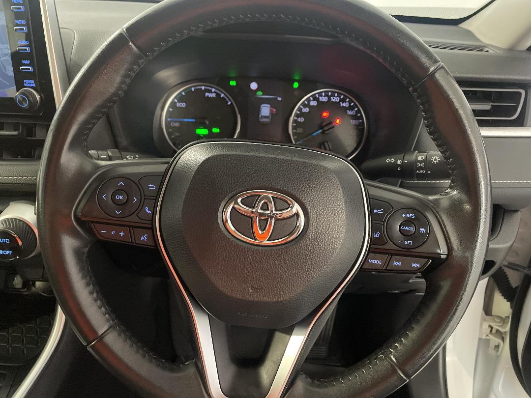 Photo '28' of Toyota Rav4