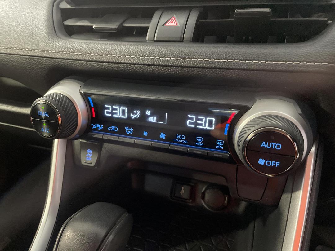 Photo '31' of Toyota Rav4