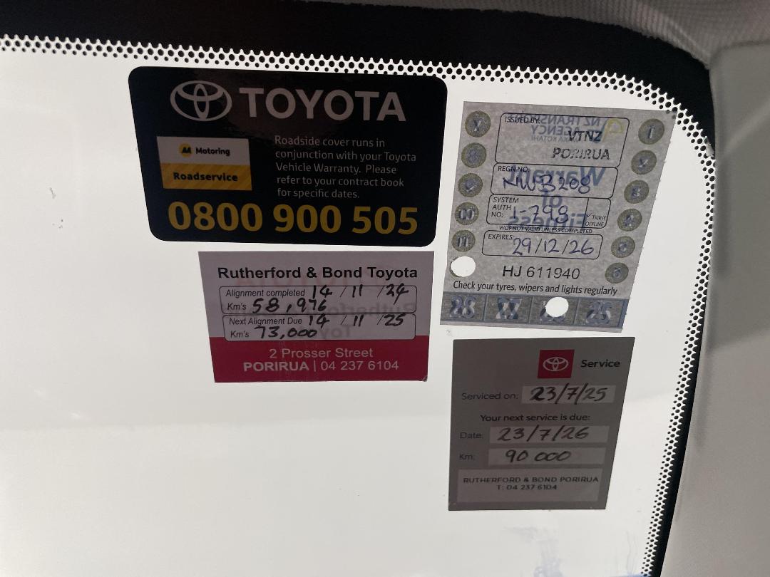 Photo '34' of Toyota Rav4