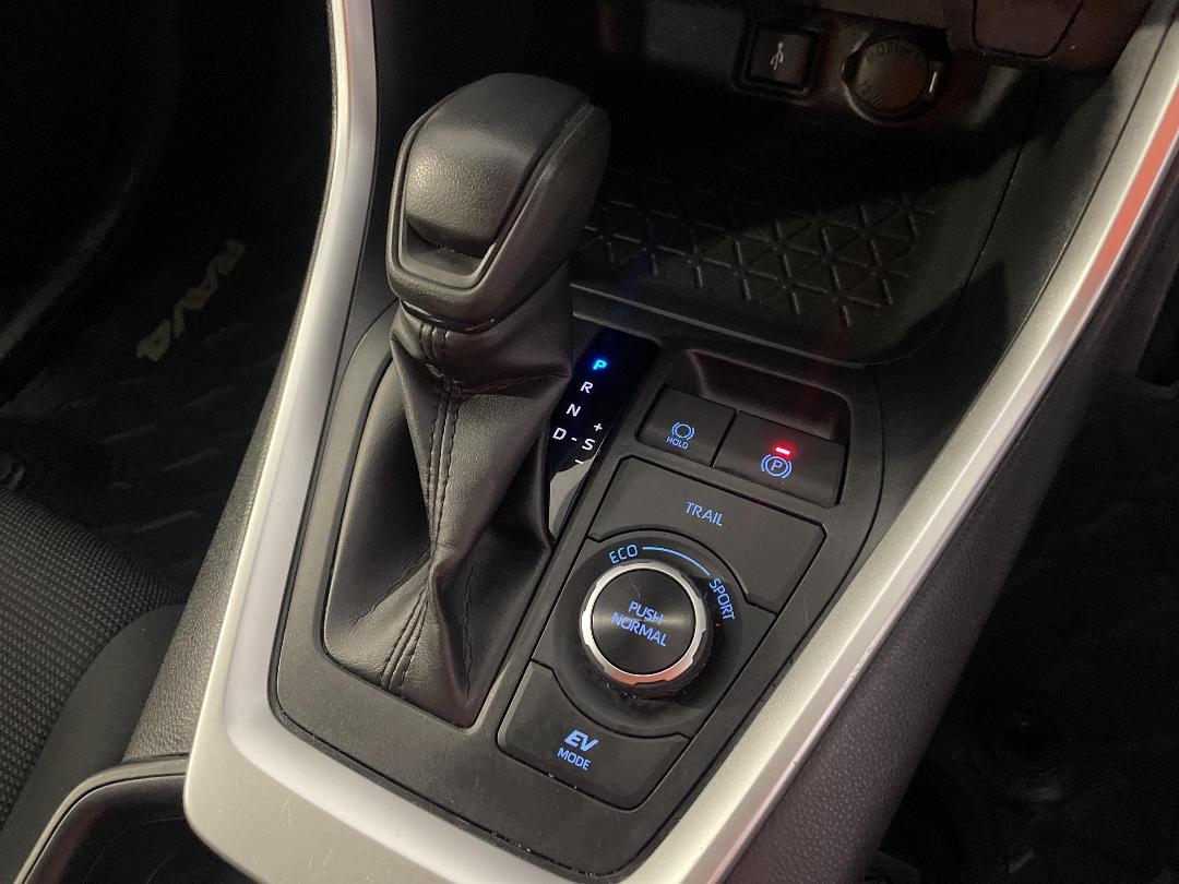 Photo '32' of Toyota Rav4