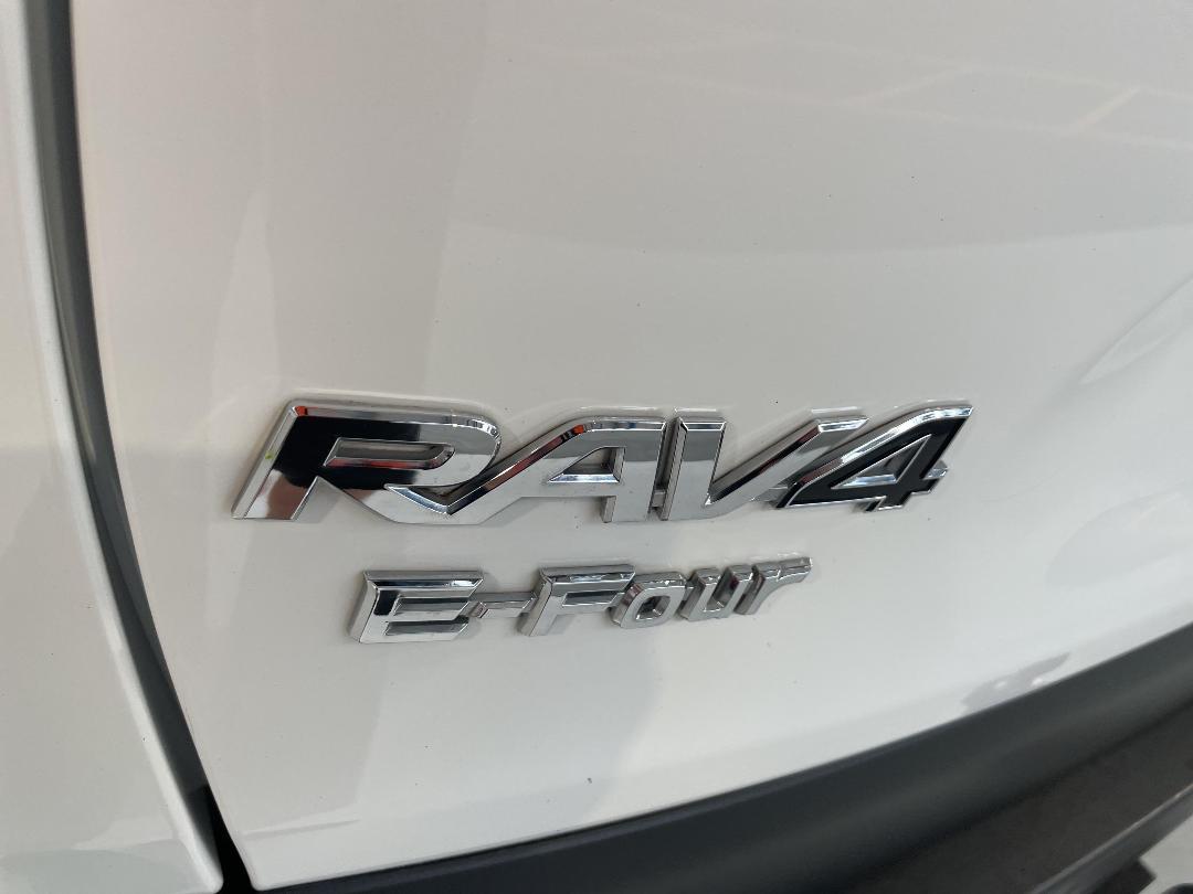 Photo '37' of Toyota Rav4