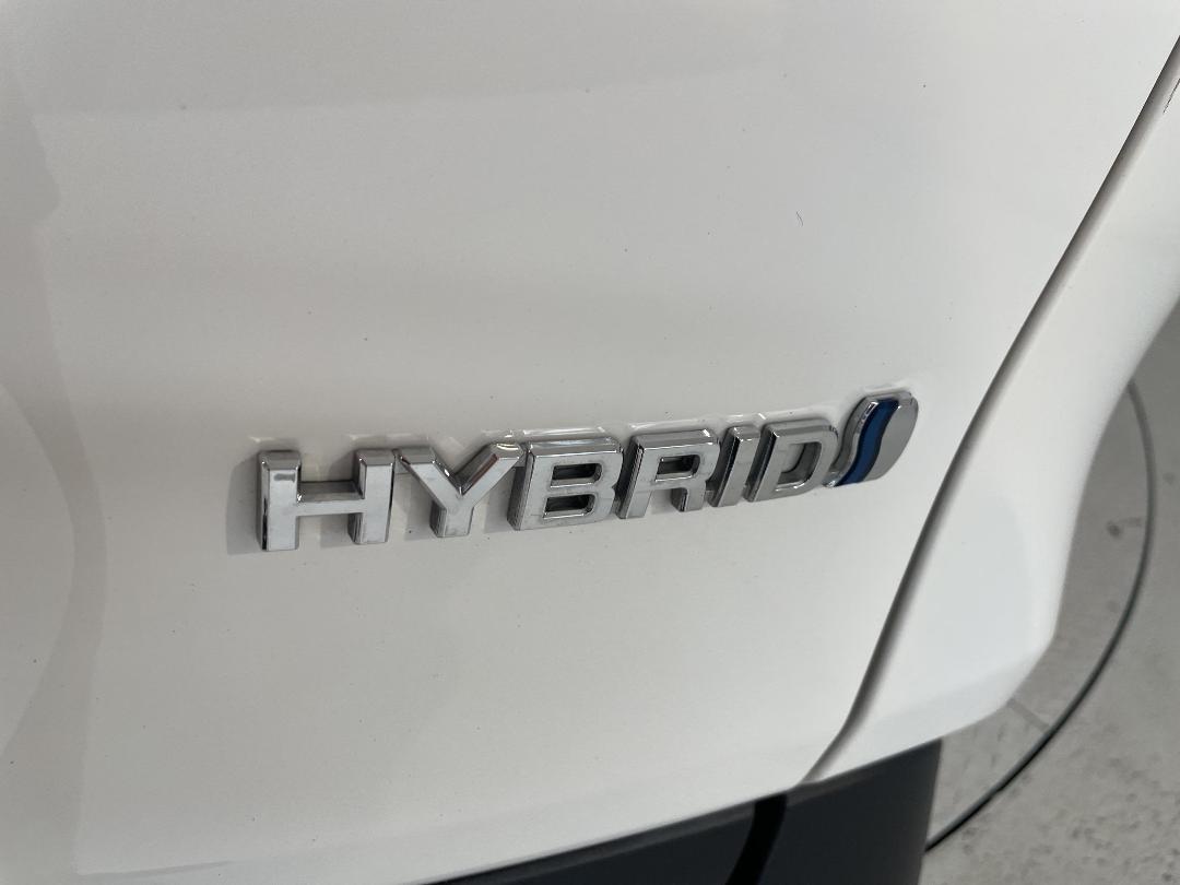 Photo '38' of Toyota Rav4