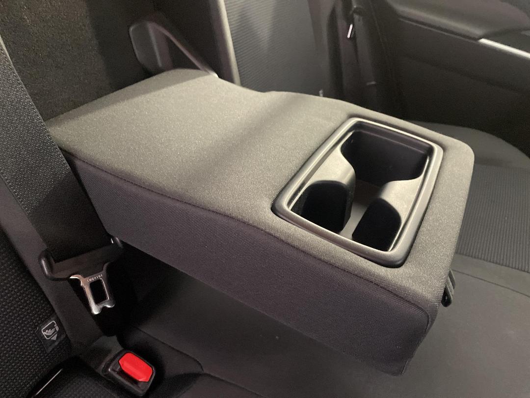 Photo '23' of Toyota Rav4 Photo '23' of Toyota Rav4