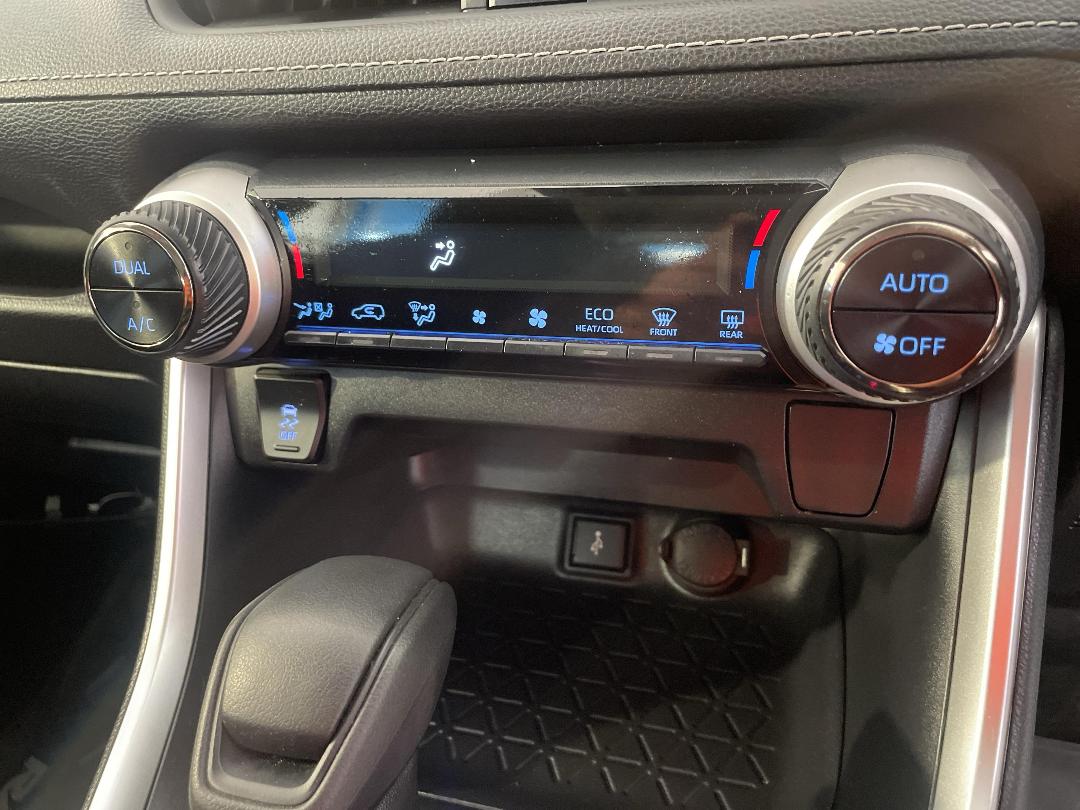 Photo '29' of Toyota Rav4 Photo '29' of Toyota Rav4