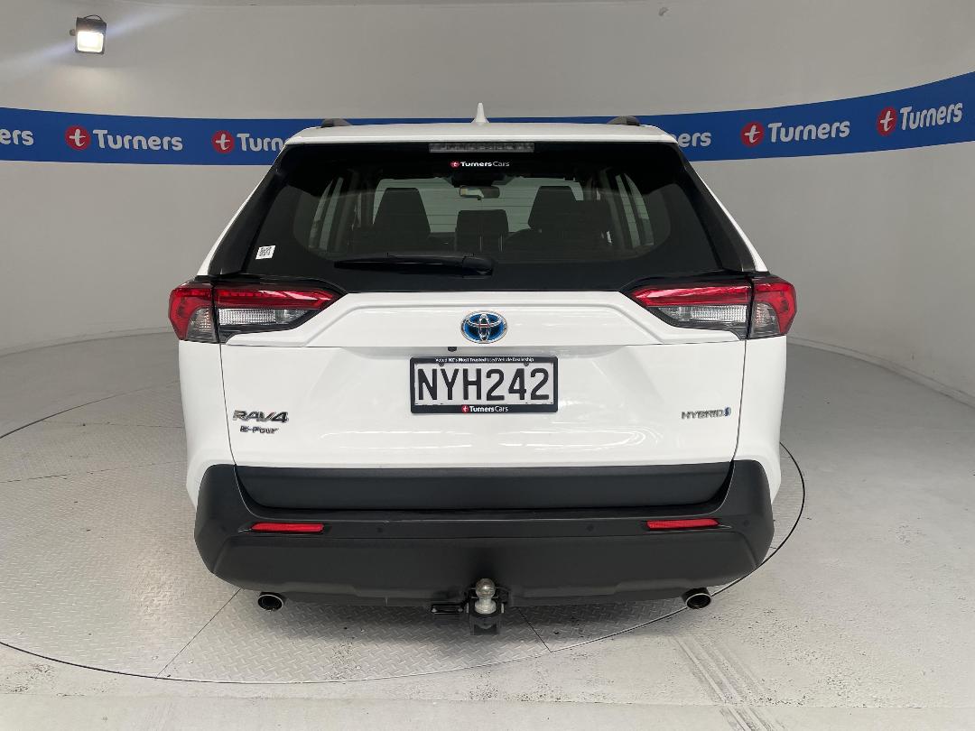 Photo '6' of Toyota Rav4