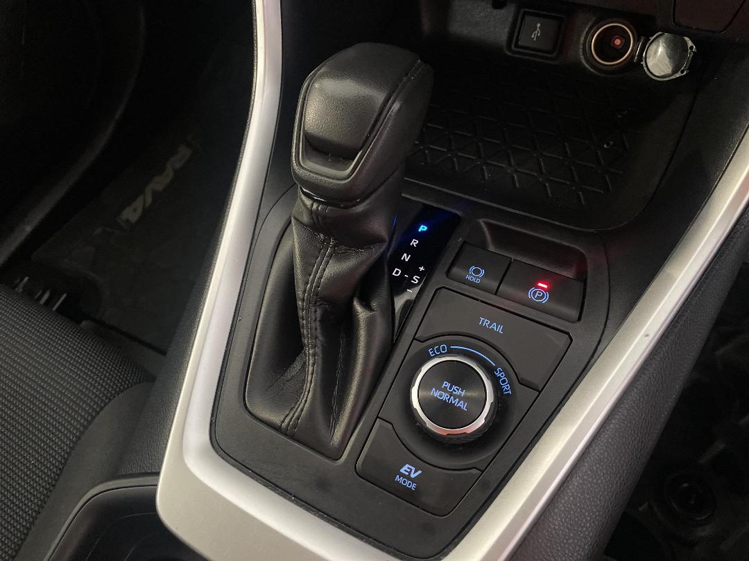 Photo '32' of Toyota Rav4