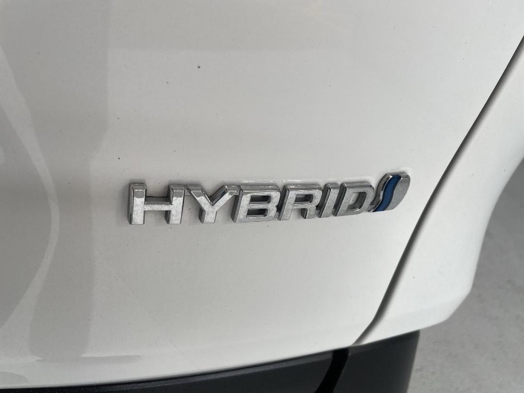 Photo '38' of Toyota Rav4