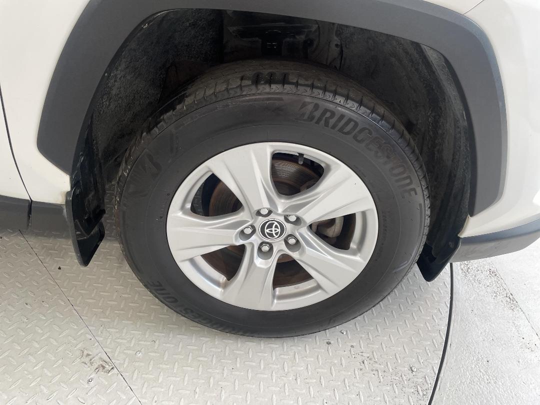 Photo '9' of Toyota Rav4