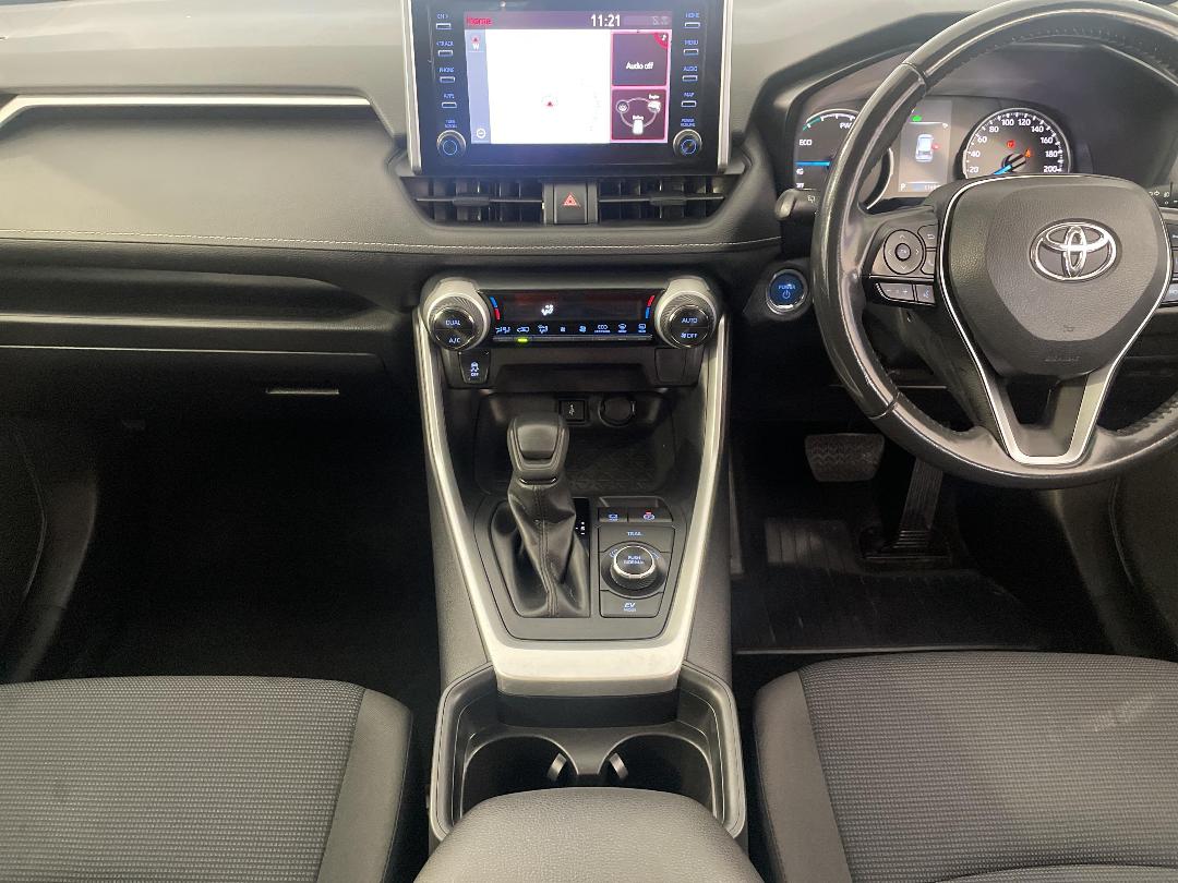 Photo '18' of Toyota Rav4