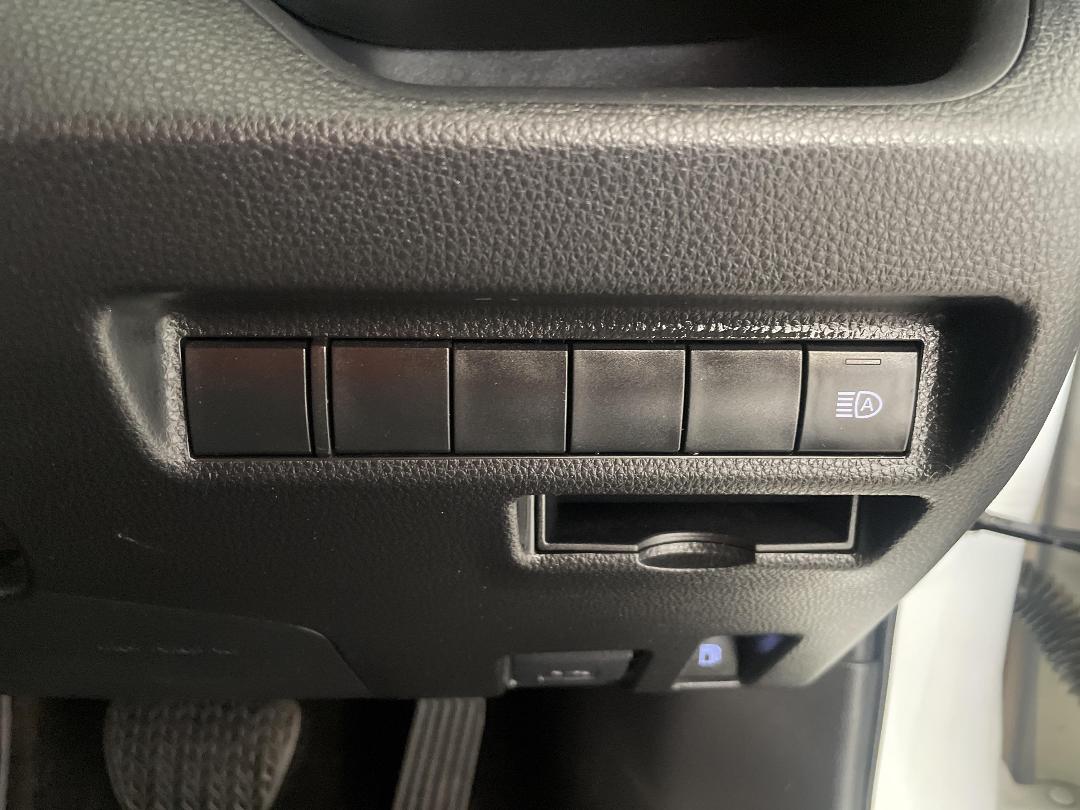 Photo '25' of Toyota Rav4